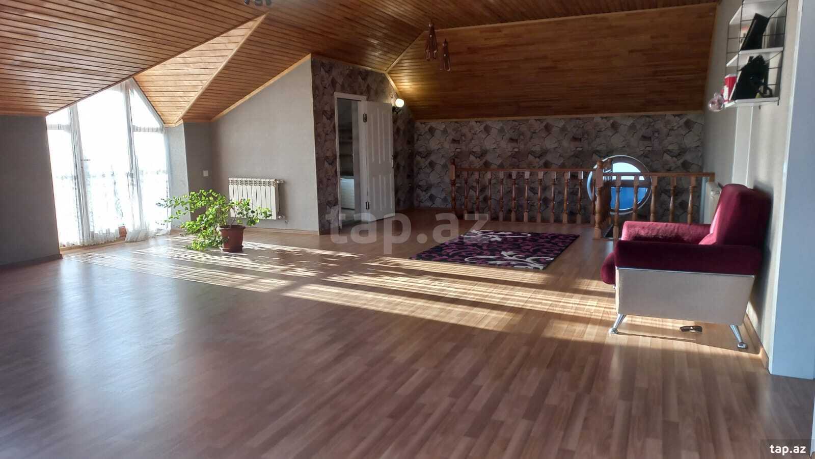 Həyət evi, Novxanı qəs.