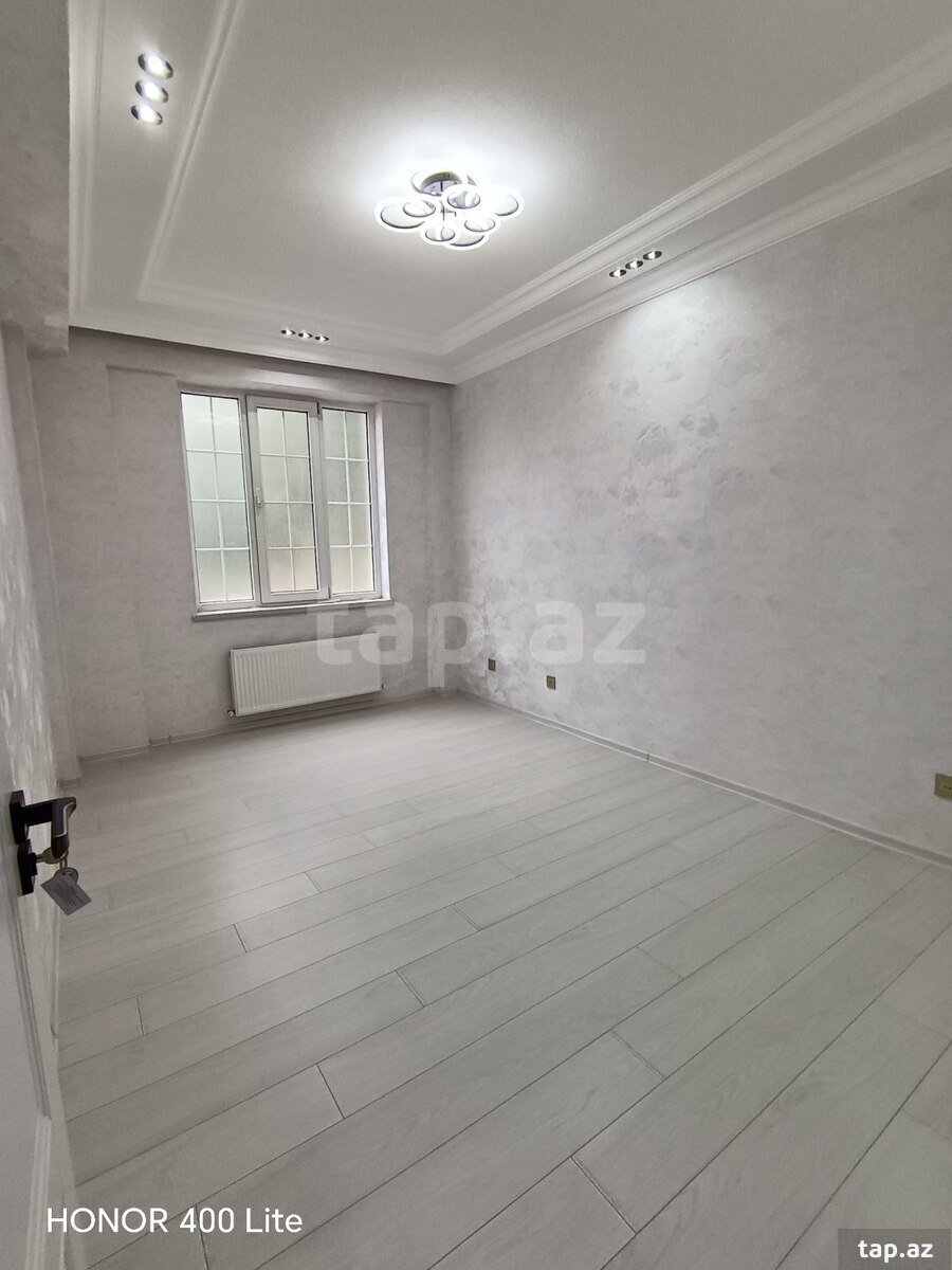 3-otaqlı yeni tikili, Gəncə ş., 68 m²