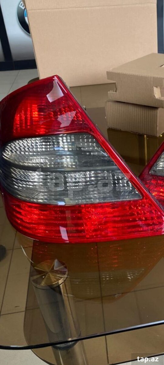 Mercedes W211 stop işığı