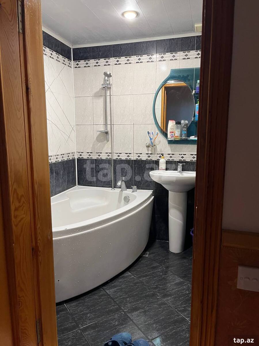 2-otaqlı yeni tikili, Neftçilər m., 90.2 m²