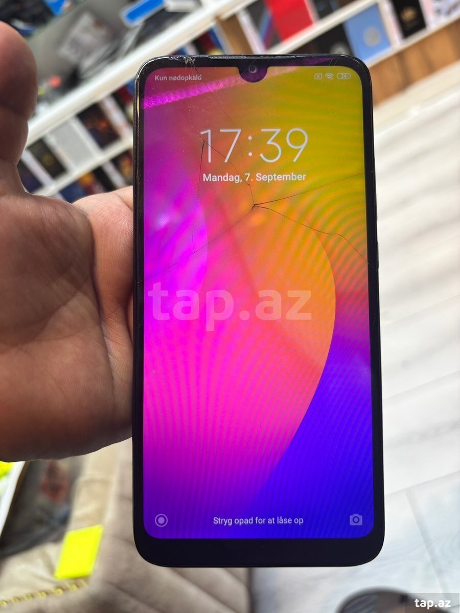 Xiaomi Redmi 7 Lunar Red 16GB/2GB