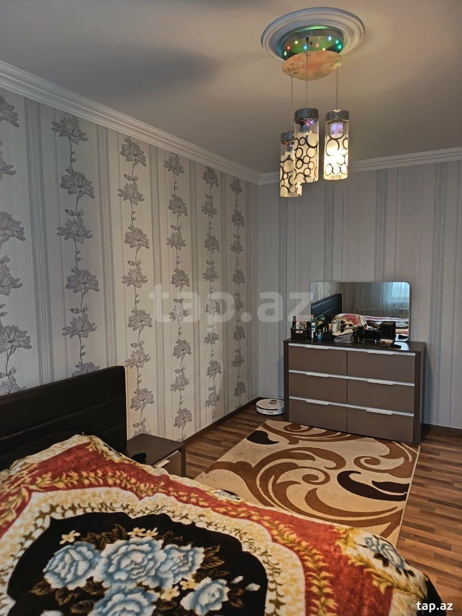3-otaqlı mənzil, Neftçilər m., 100 m²
