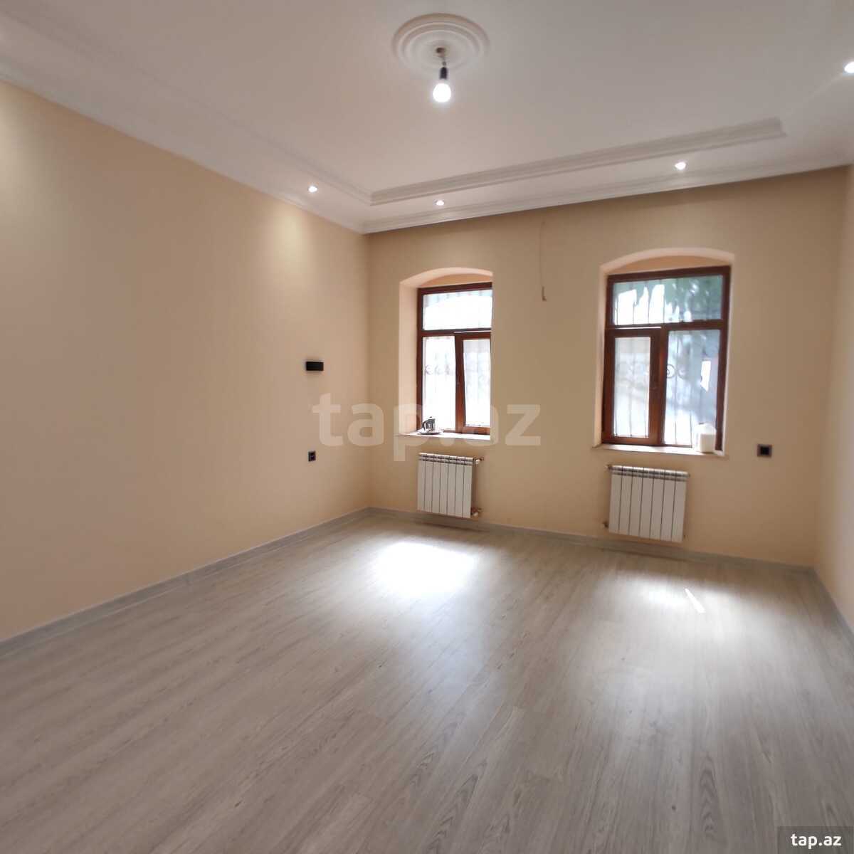 Həyət evi, Yəhya Hüseynov küç. 44