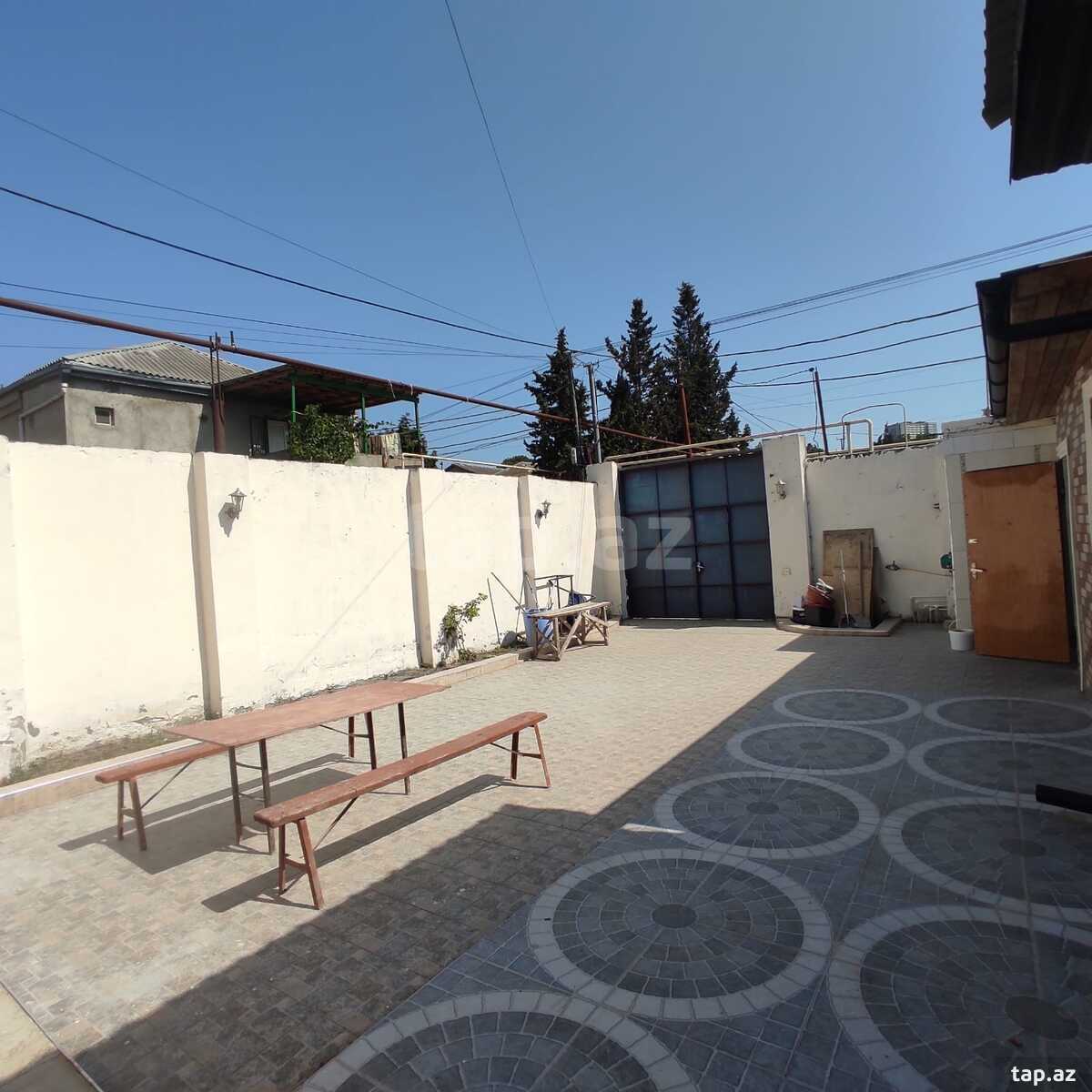 Həyət evi, Yəhya Hüseynov küç. 44