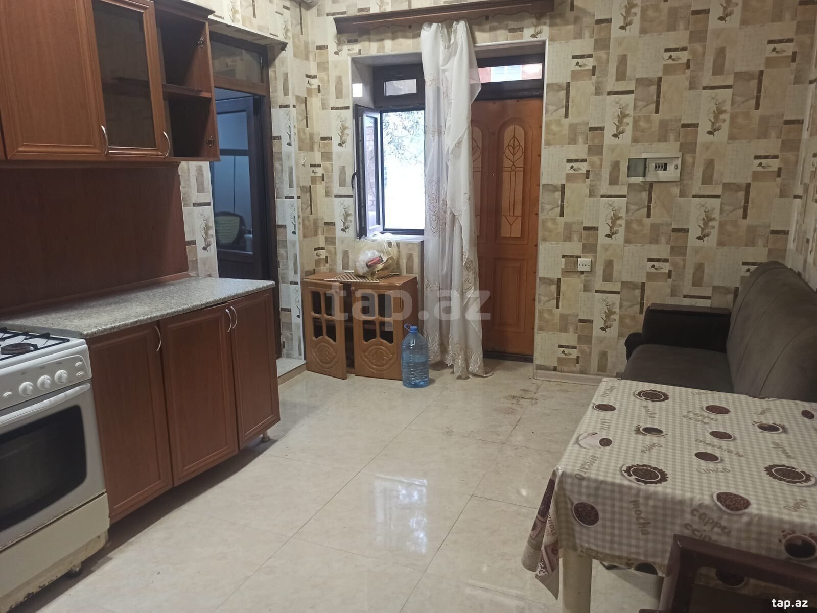 Həyət evi kirayə verilir, Biləcəri qəs.