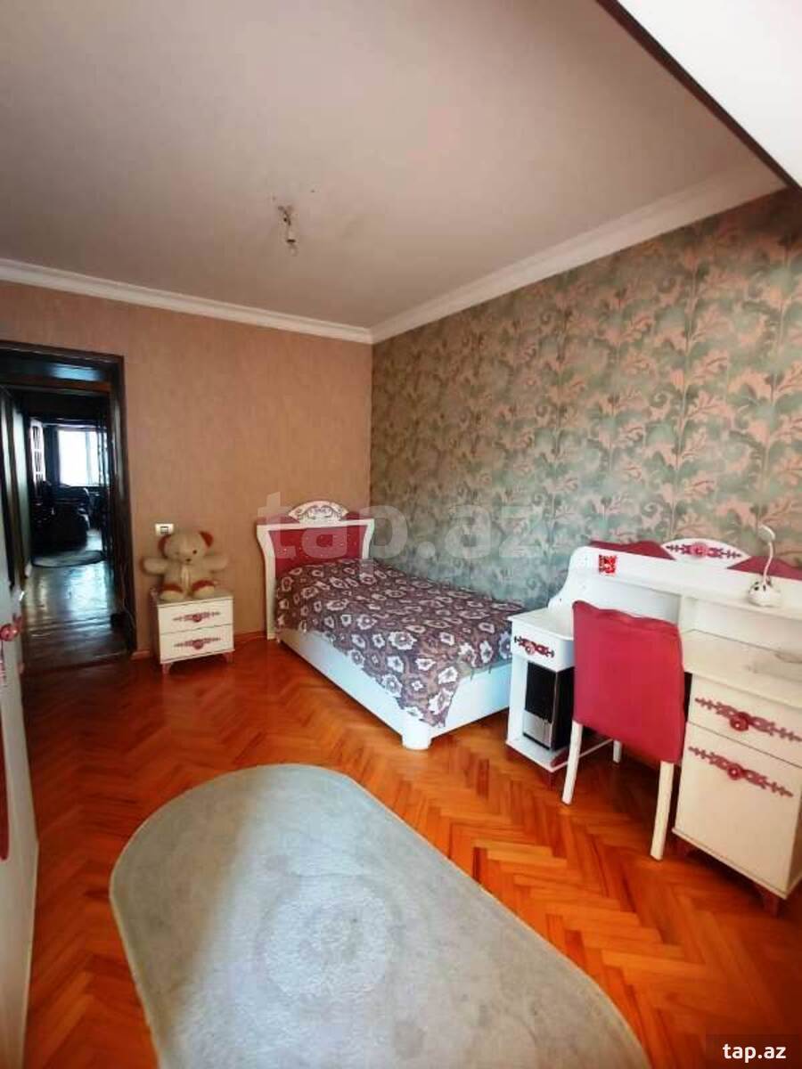 5-otaqlı mənzil, Gənclik m., 110 m²