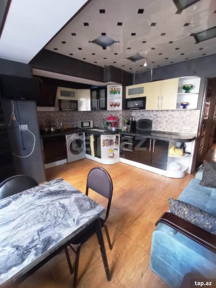 5-otaqlı mənzil, Gənclik m., 110 m²
