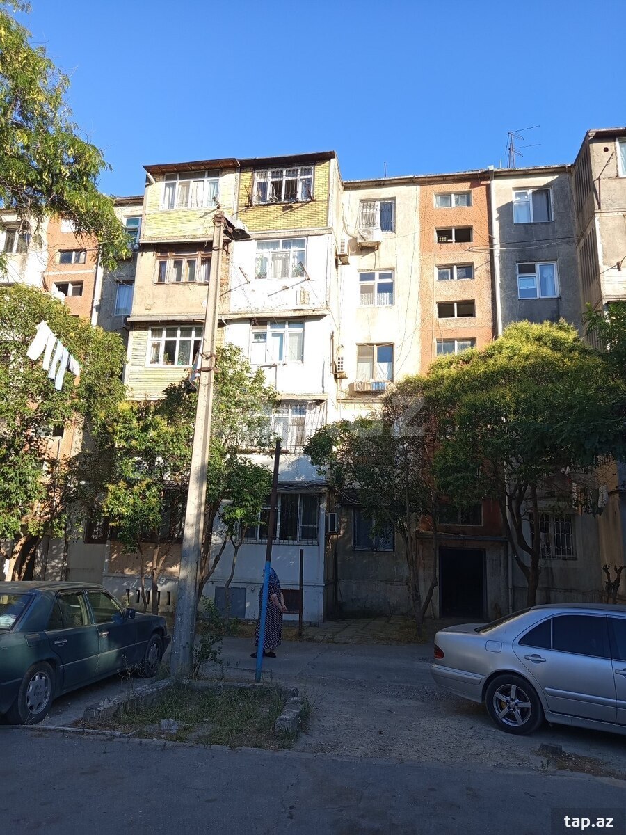 2-otaqlı mənzil, Neftçilər m., 48 m²