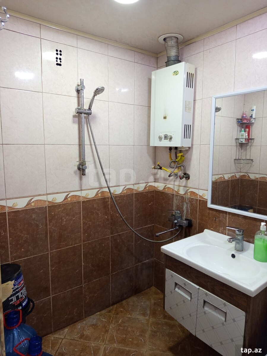 2-otaqlı mənzil, Neftçilər m., 48 m²