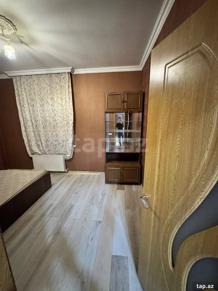 Həyət evi kirayə verilir, Hökməli qəs.