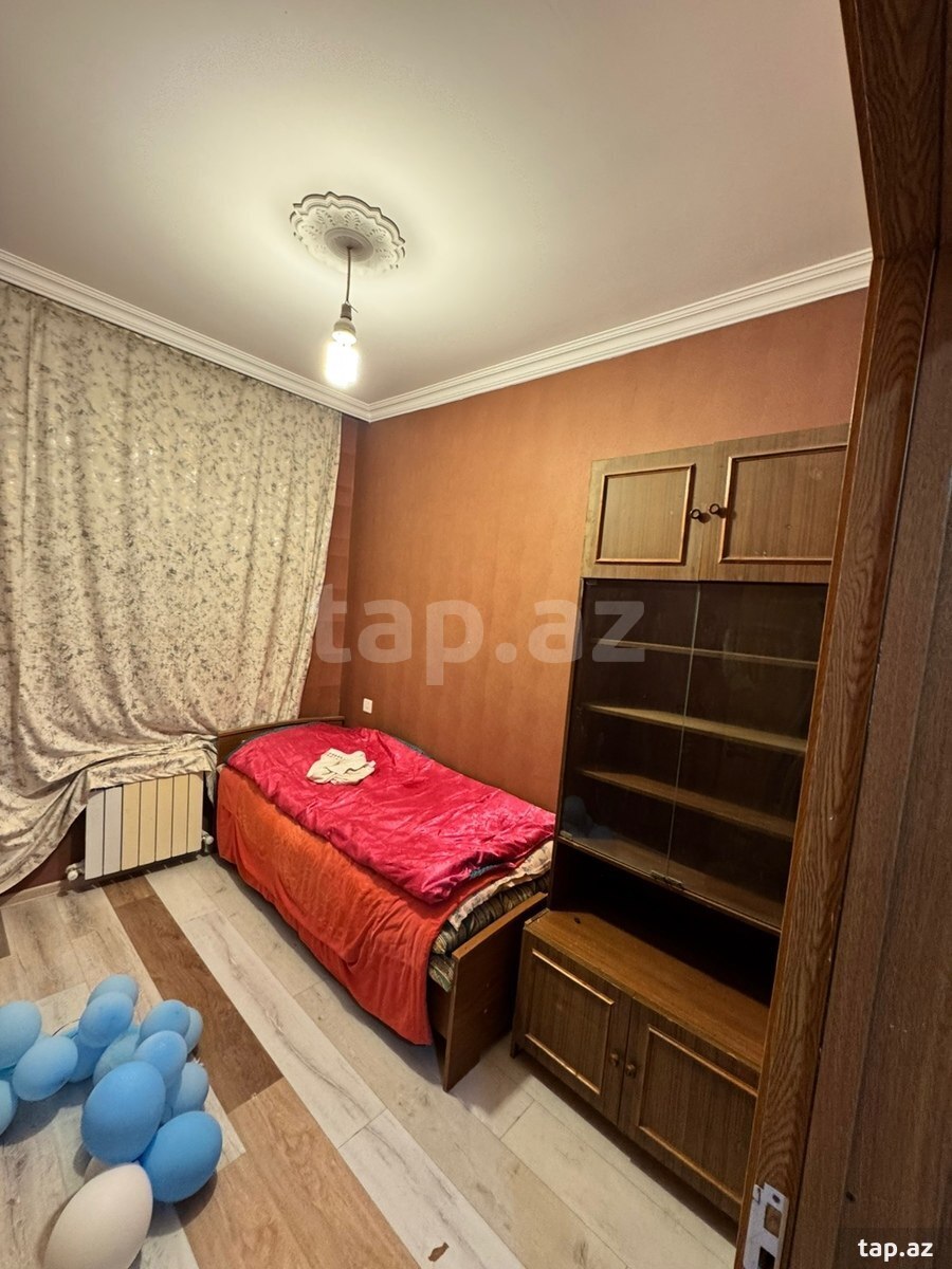Həyət evi kirayə verilir, Hökməli qəs.
