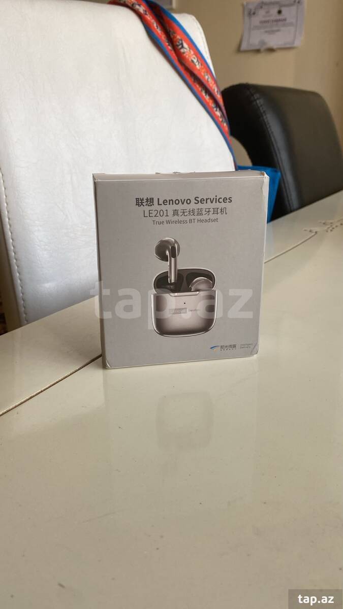 Qulaqlıq Lenovo