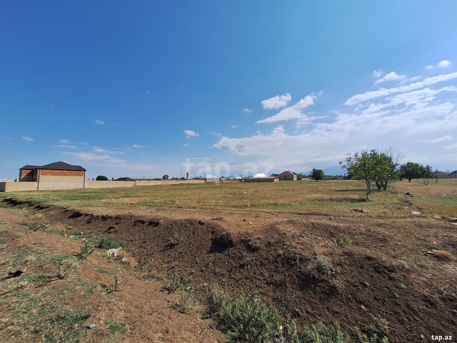 Land for sale, Ganja