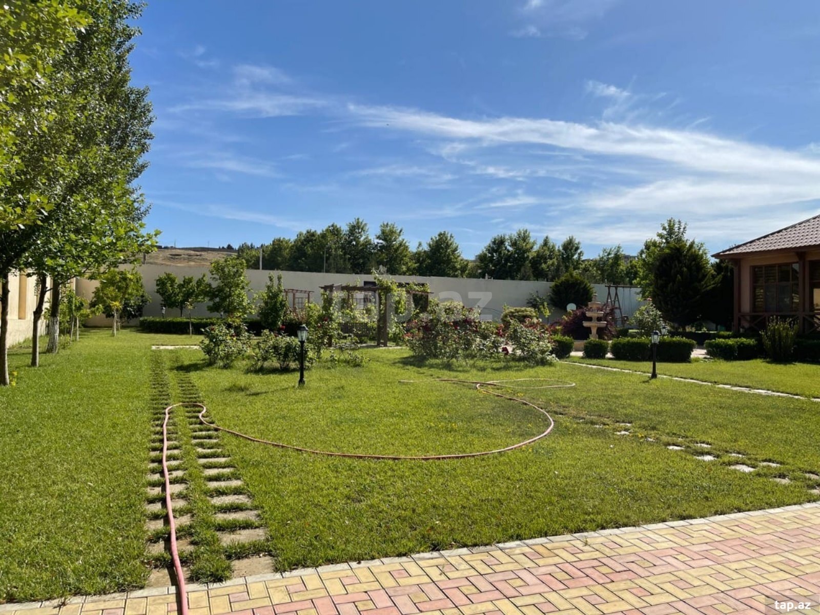 Həyət evi kirayə verilir, Fatmayi qəs.