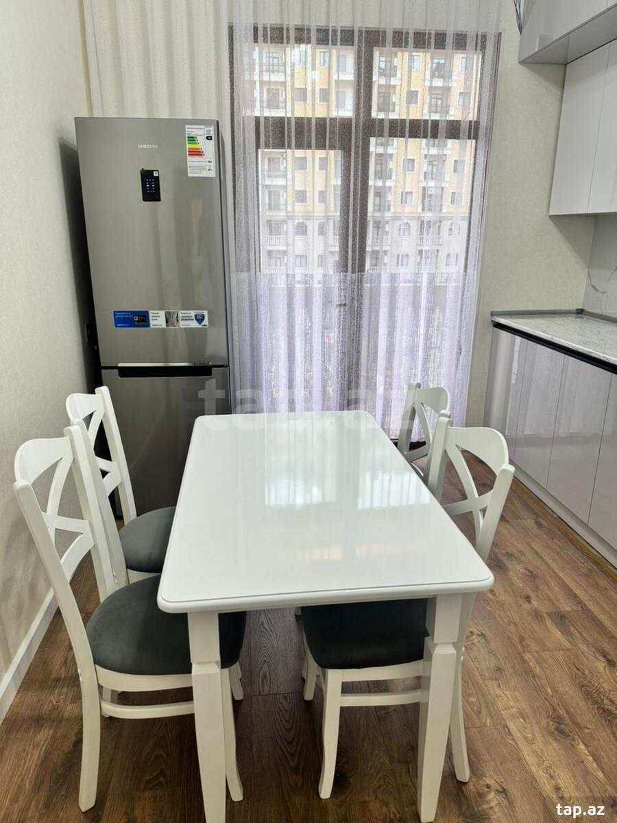 3-otaqlı mənzil kirayə verilir, Sumqayıt ş., 110 m²