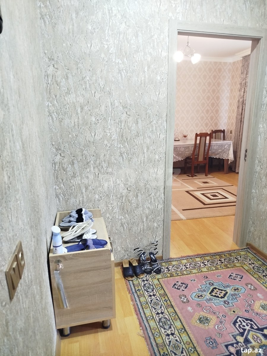 2-otaqlı mənzil kirayə verilir, Gəncə ş., 41 m²