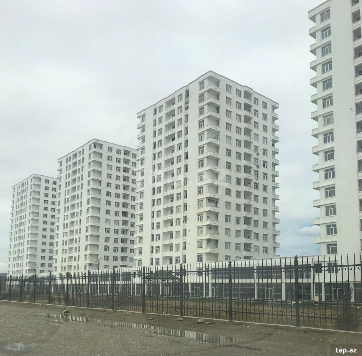 2-otaqlı yeni tikili, Lökbatan qəs., 65 m²