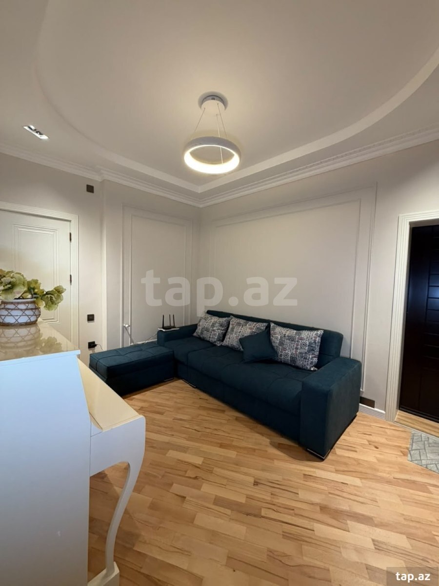 2-otaqlı yeni tikili, A.A Mirqasımov küç., 100 m²