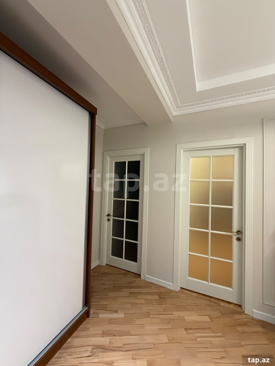 2-otaqlı yeni tikili, A.A Mirqasımov küç., 100 m²