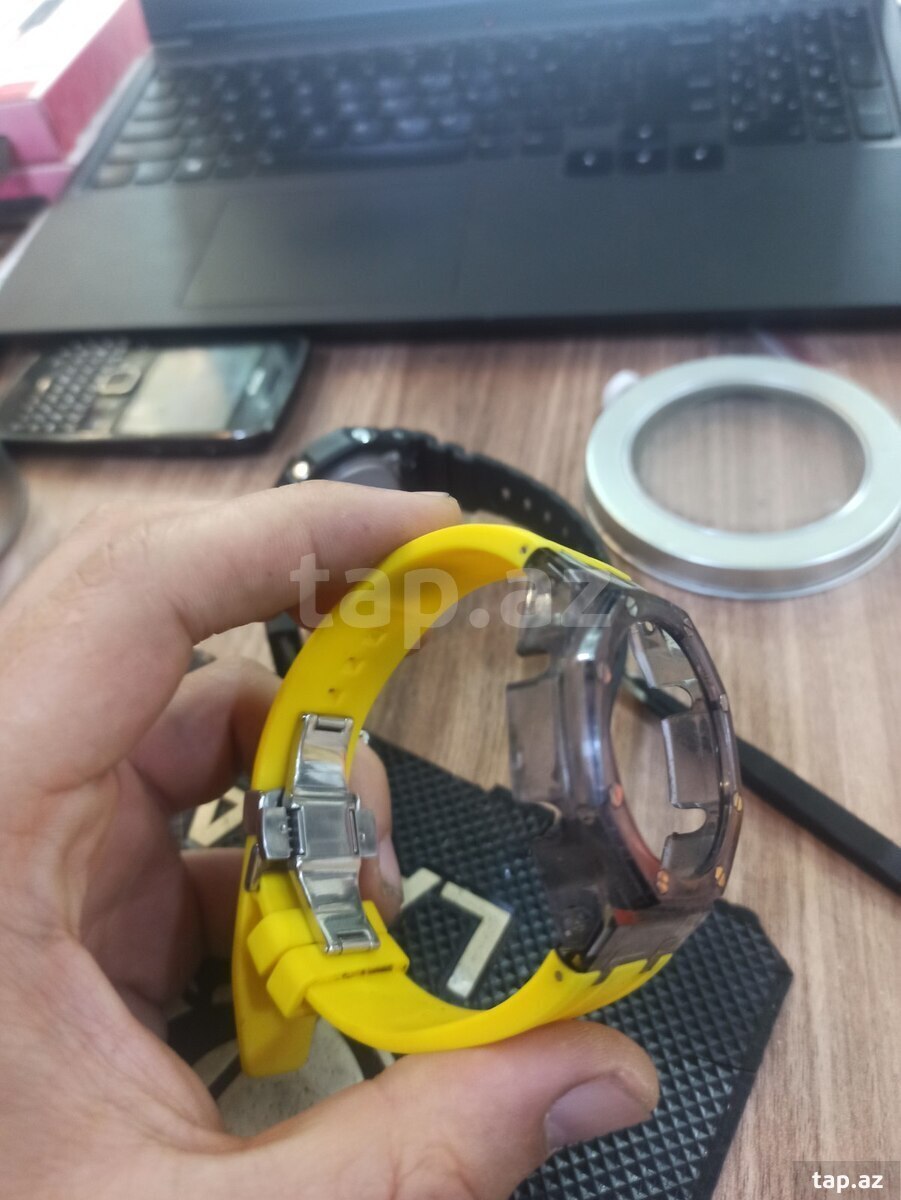G-Shock ga-b2100 korpusu