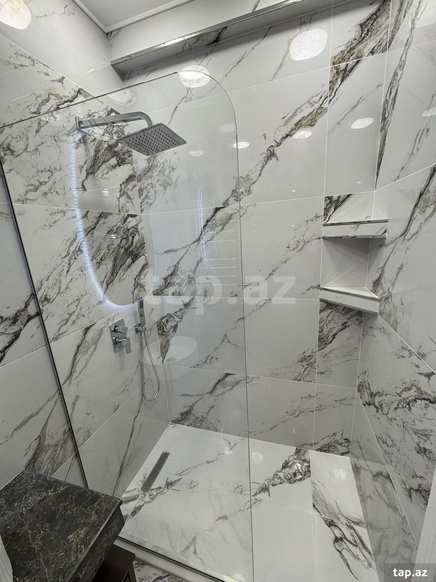 3-otaqlı yeni tikili kirayə verilir, Ayaz İsmayılov küç., 110 m²