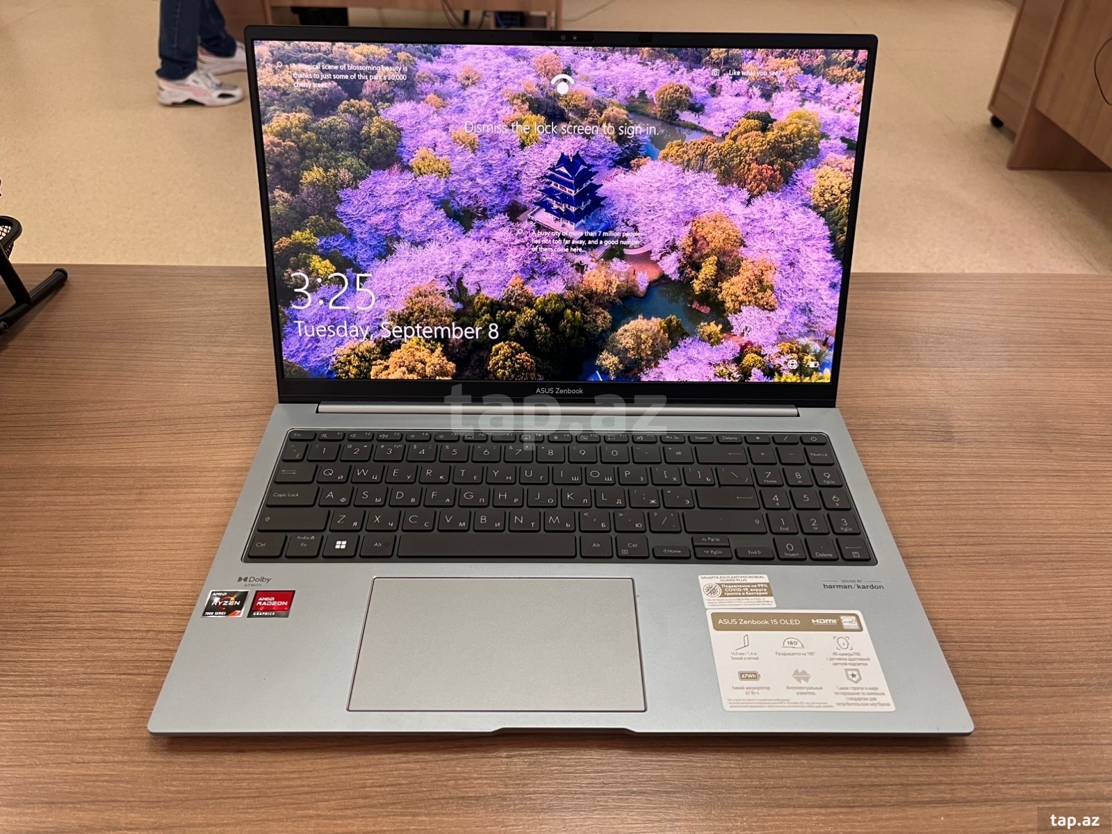 Noutbuk Asus Zenbook