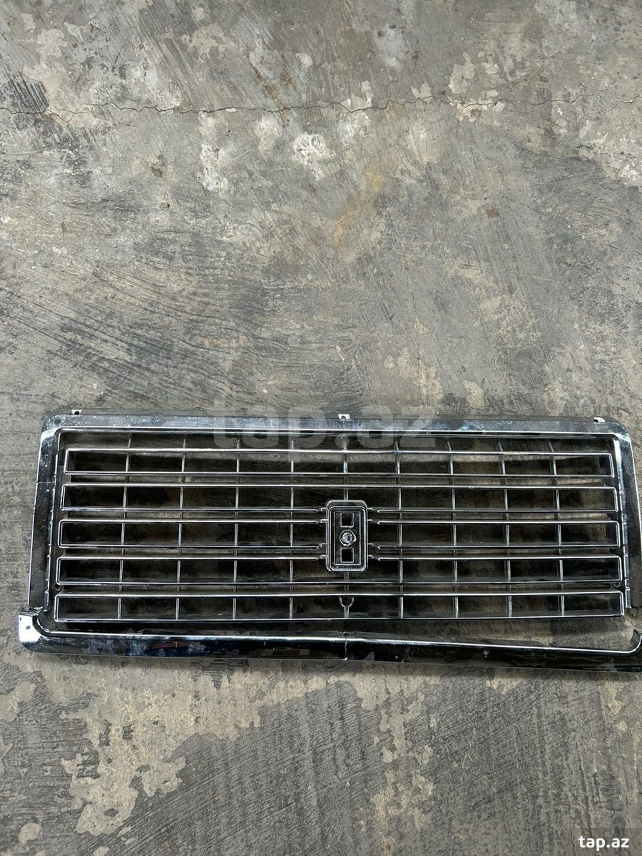 VAZ (LADA) 07 radiator barmaqlığı