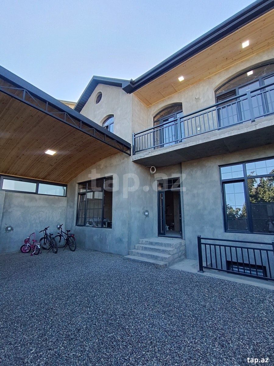 Villa, Gəncə ş.