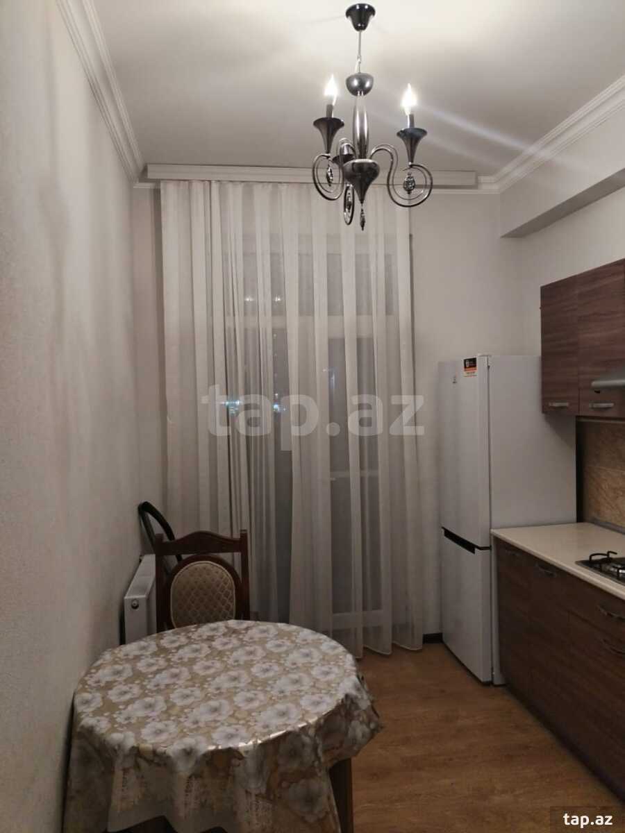 2-otaqlı yeni tikili kirayə verilir, Müstəqillik küç., 70 m²