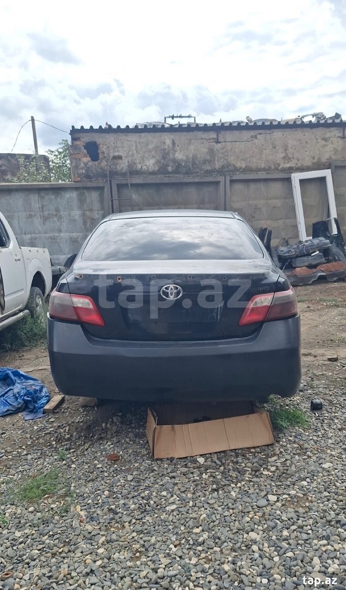 Toyota Camry ehtiyat hissələri