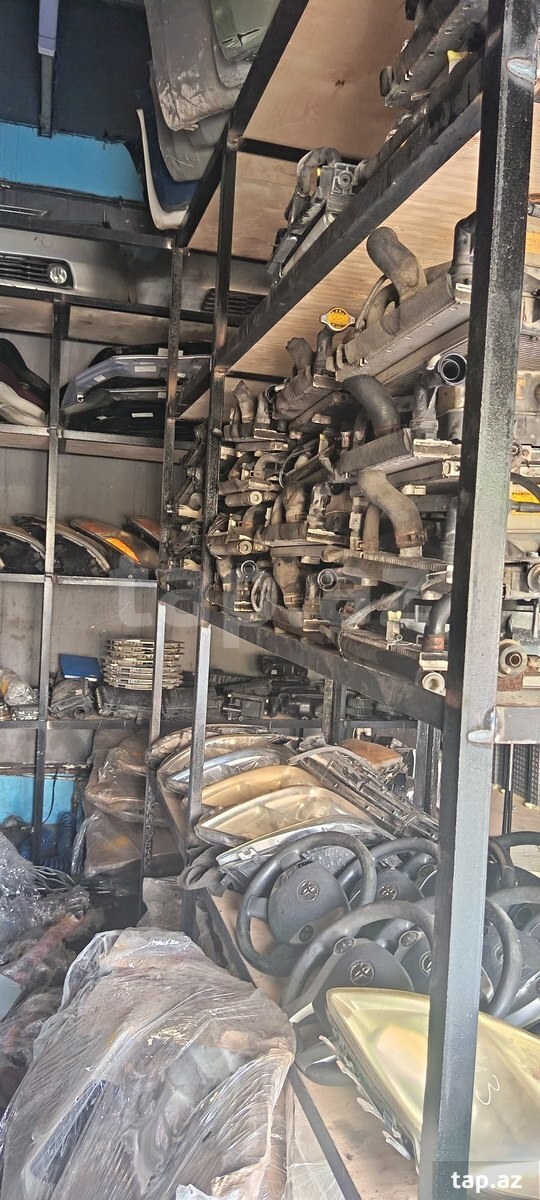 Toyota Prius Aqua Fielder ehtiyat hissələri