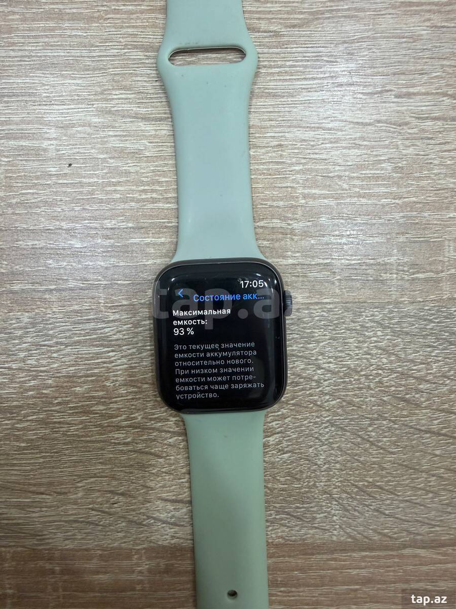 Apple Watch Series 5 Titanium Cellular Space Gray 44mm