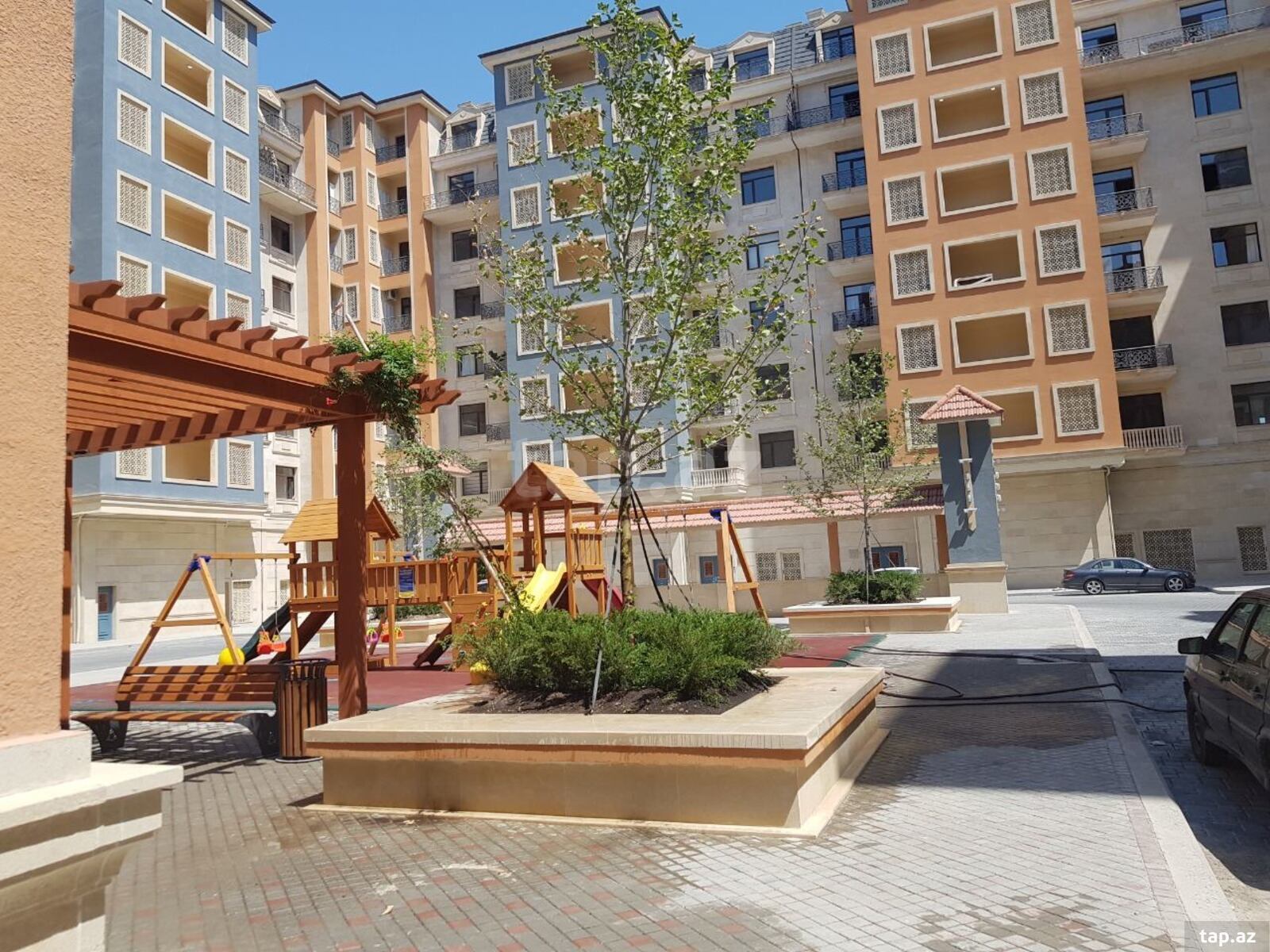 3-otaqlı yeni tikili kirayə verilir, Xətai r., 150 m²