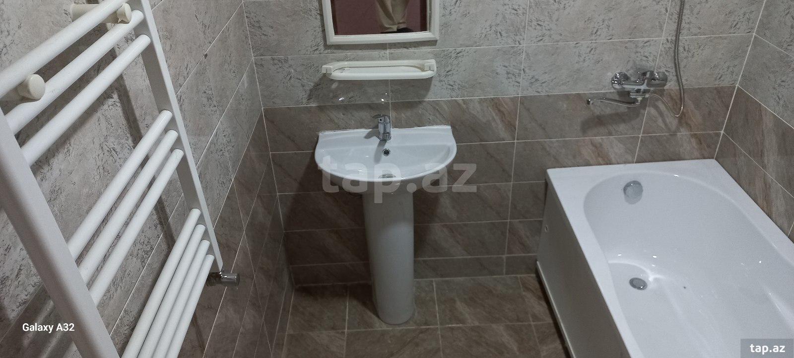3-otaqlı yeni tikili kirayə verilir, Qaradağ r., 83.5 m²