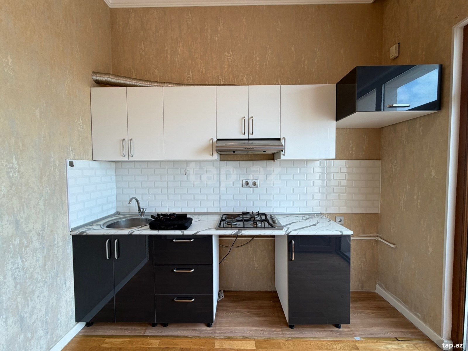 3-otaqlı yeni tikili, Sumqayıt ş., 90 m²