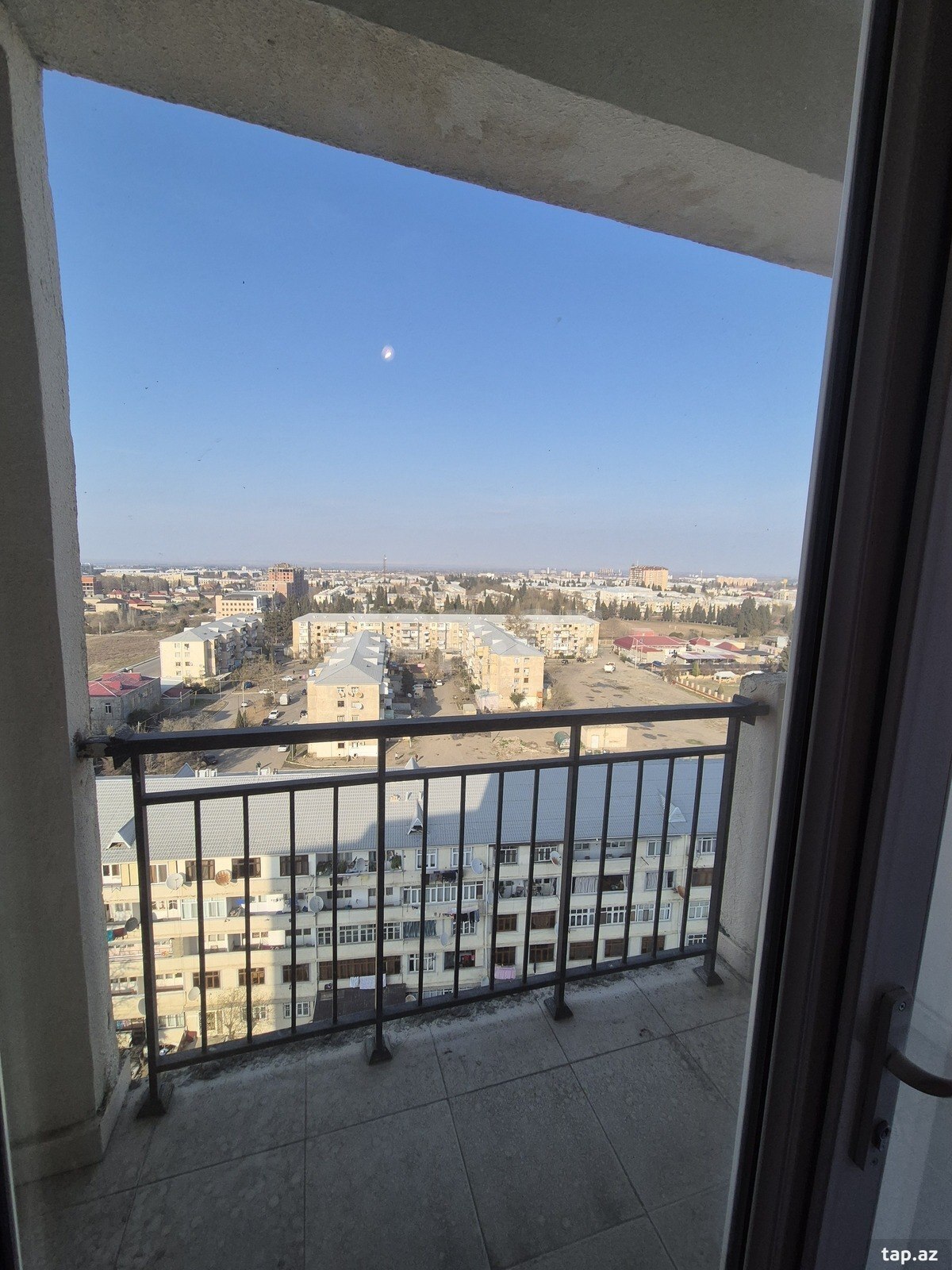 3-otaqlı yeni tikili, Gəncə ş., 77 m²