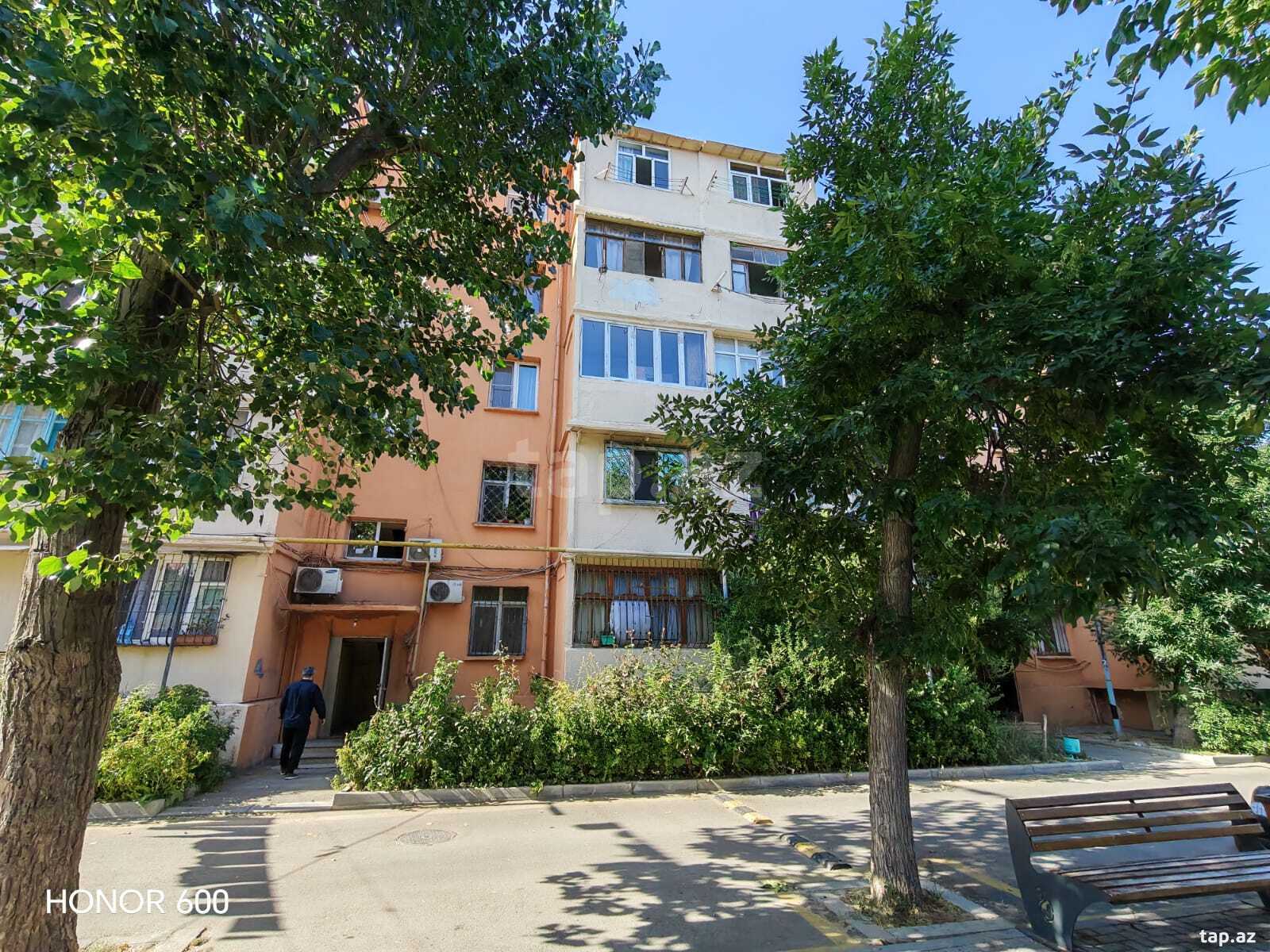 3-otaqlı mənzil, Məmmədəli Şərifli küç., 70 m²
