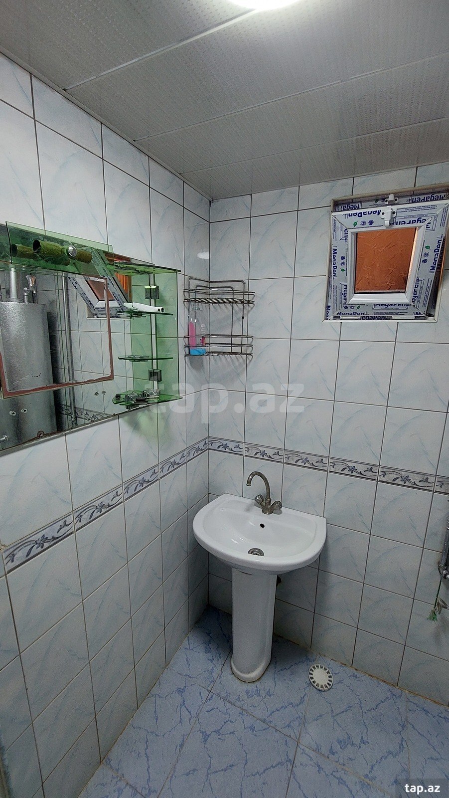 1-otaqlı mənzil kirayə verilir, Gəncə ş., 31 m²
