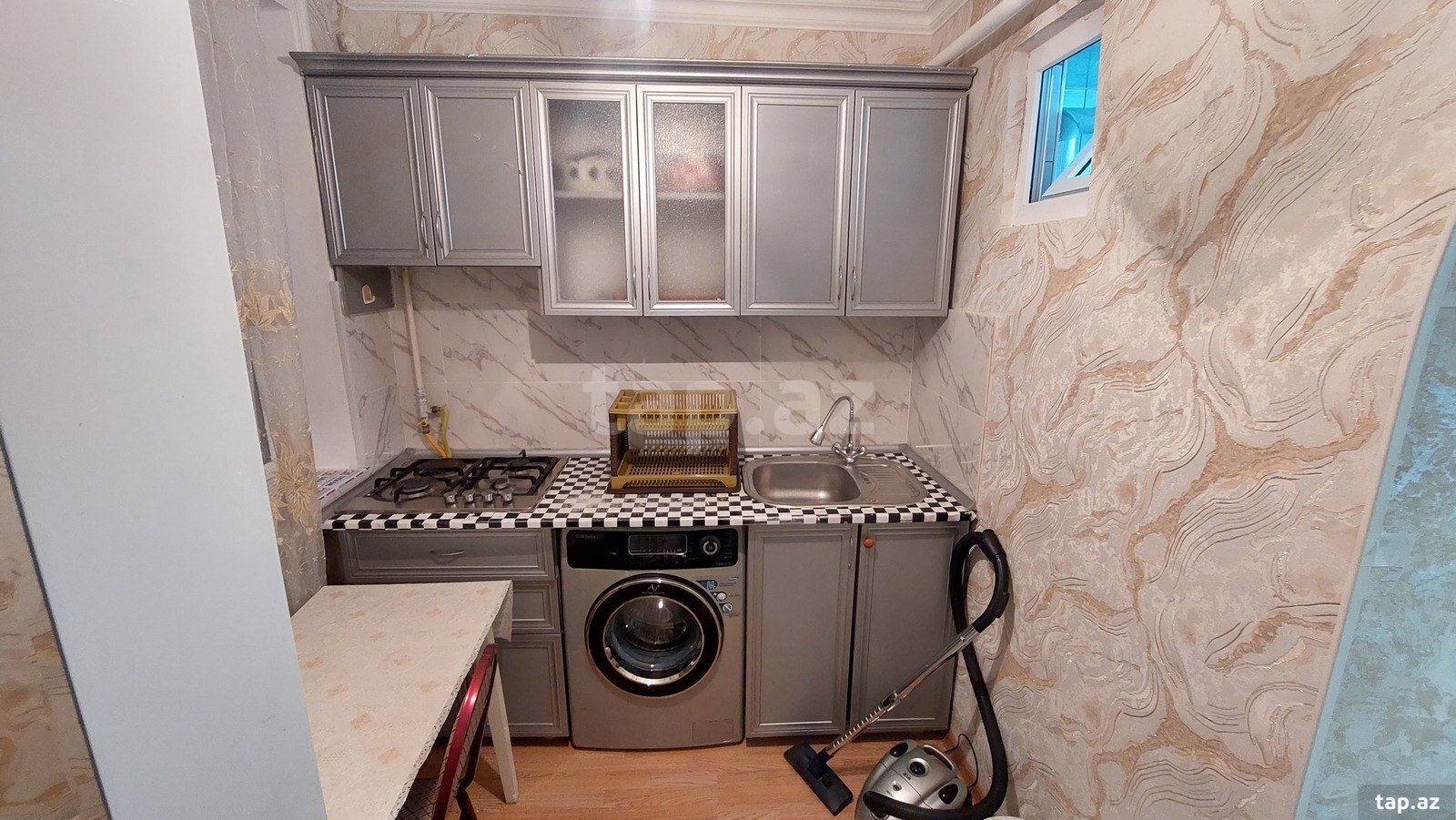 1-otaqlı mənzil kirayə verilir, Gəncə ş., 31 m²