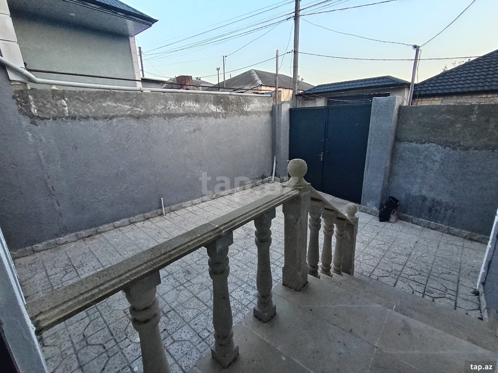 3 otaqlı həyət evi satılır, Bakı