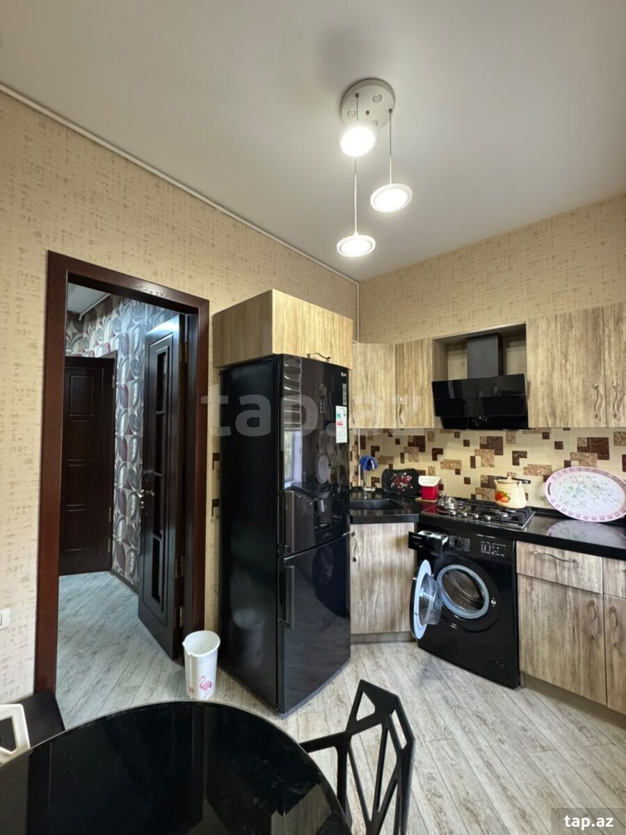 2-otaqlı mənzil, Ələsgər Ələkbərov küç., 60 m²