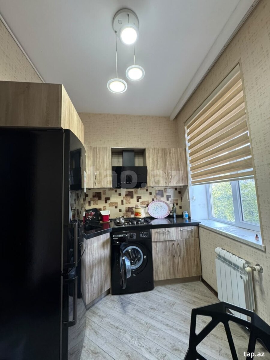 2-otaqlı mənzil, Ələsgər Ələkbərov küç., 60 m²