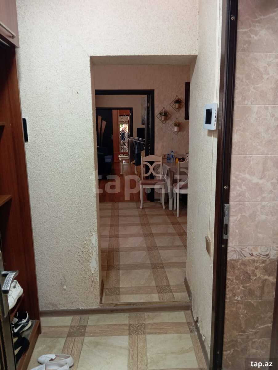 Həyət evi, C. Cabbarlı küç. 32