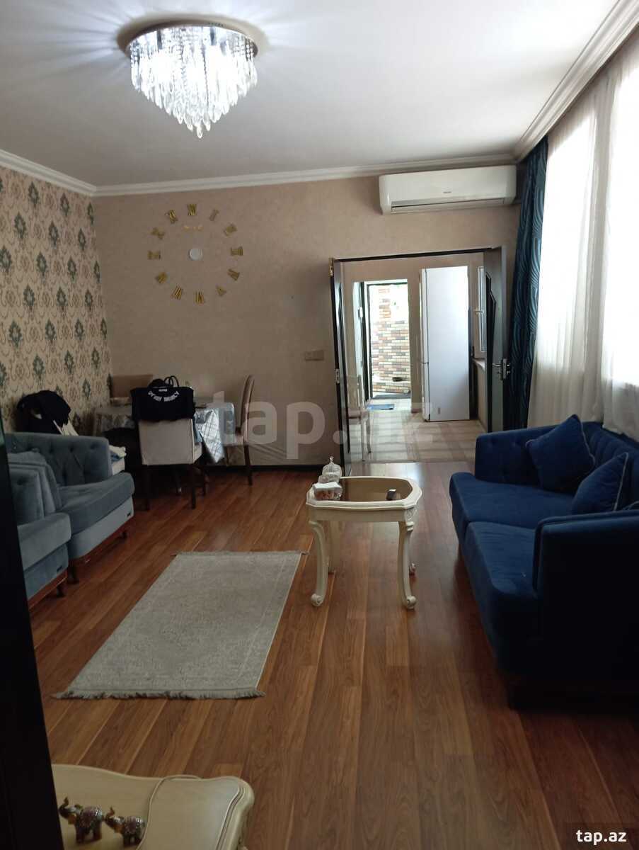 Həyət evi, C. Cabbarlı küç. 32