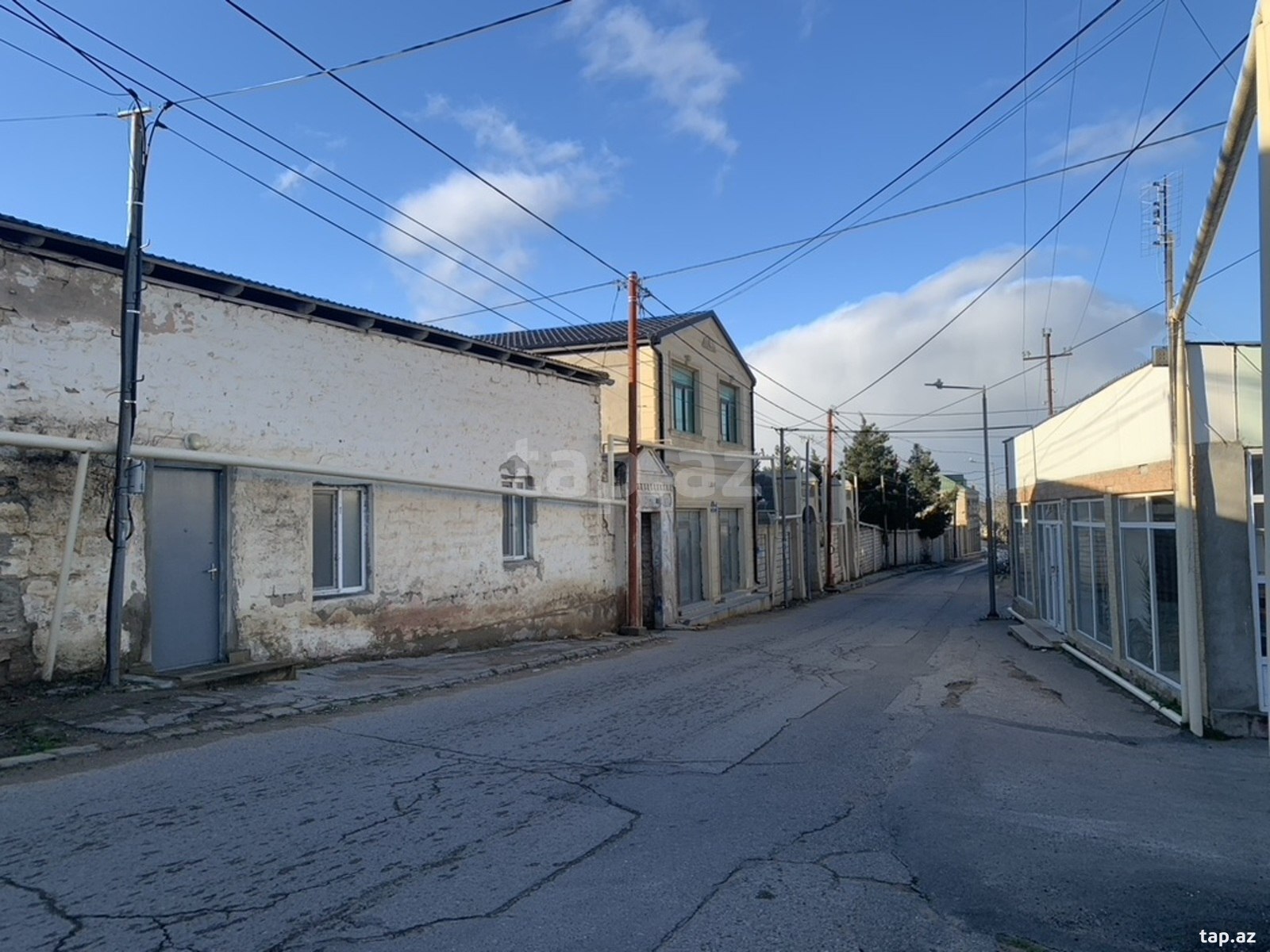 Həyət evi kirayə verilir, Mərdəkan qəs.