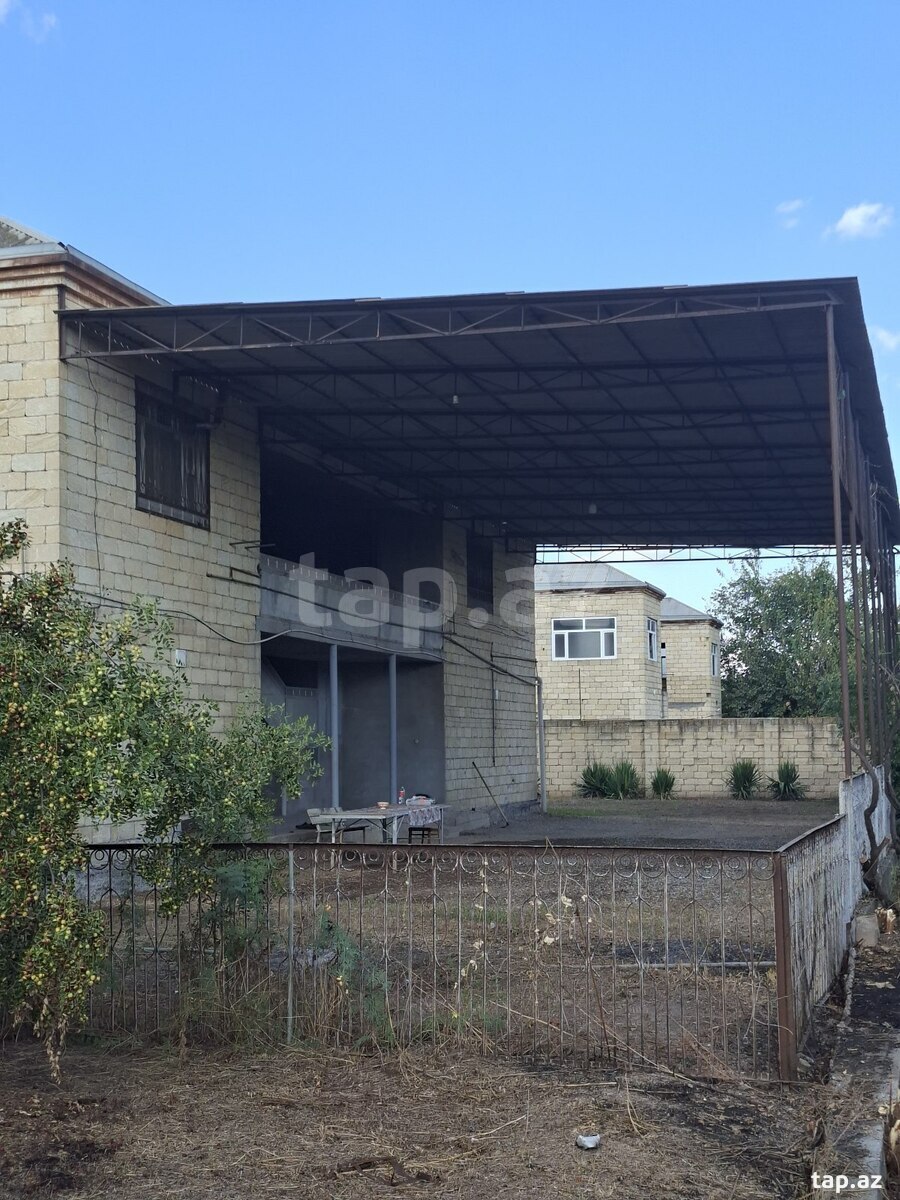 Həyət evi, Sabirabad r.