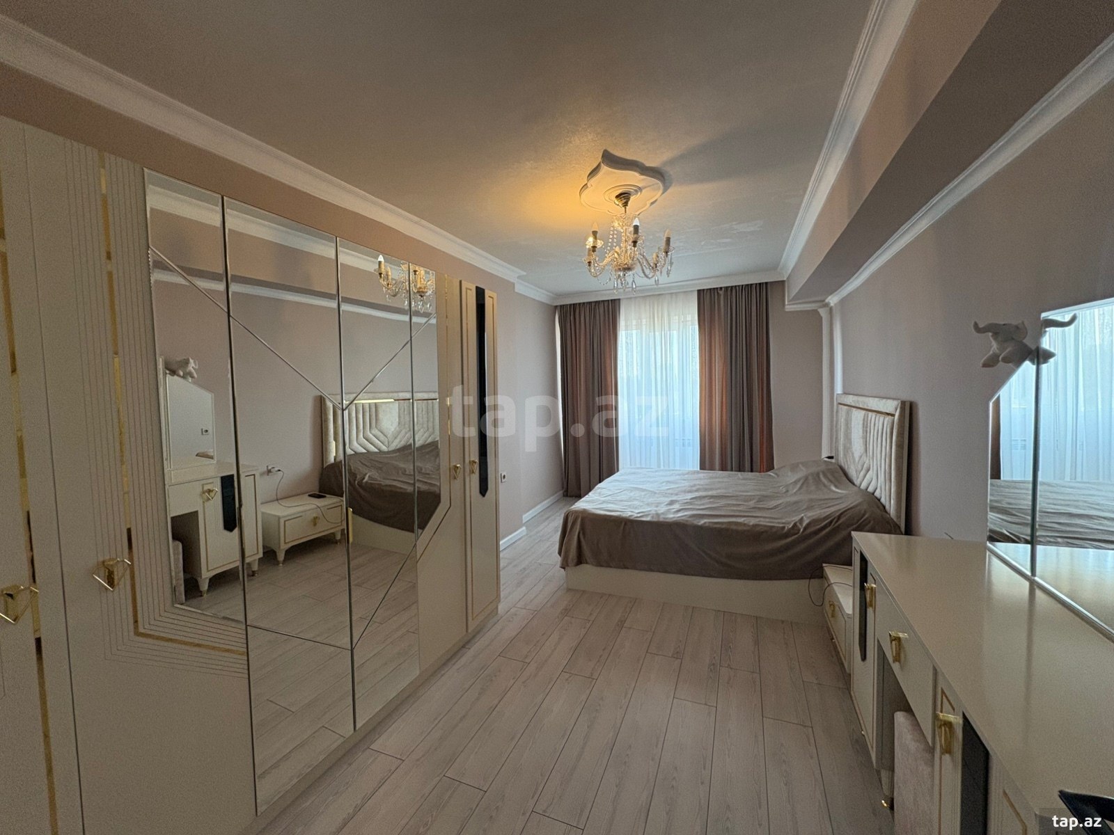 4-otaqlı mənzil, Gəncə ş., 90 m²