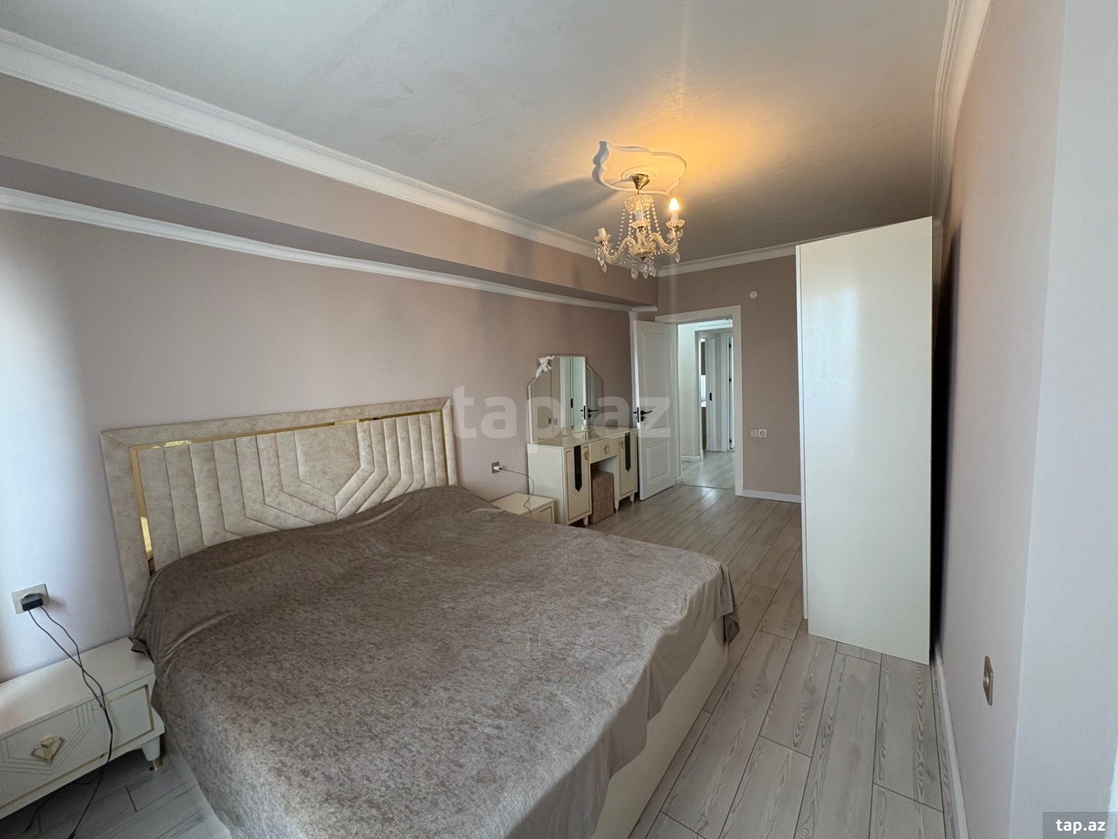4-otaqlı mənzil, Gəncə ş., 90 m²