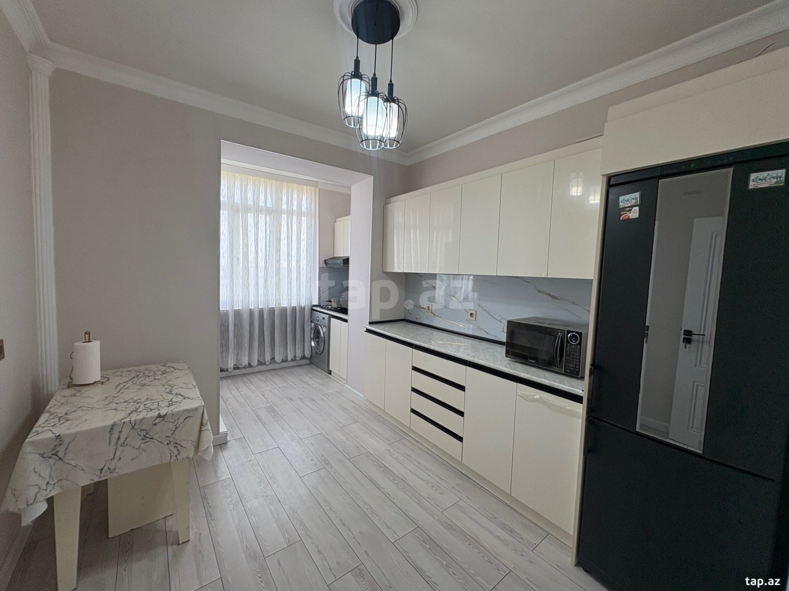 4-otaqlı mənzil, Gəncə ş., 90 m²