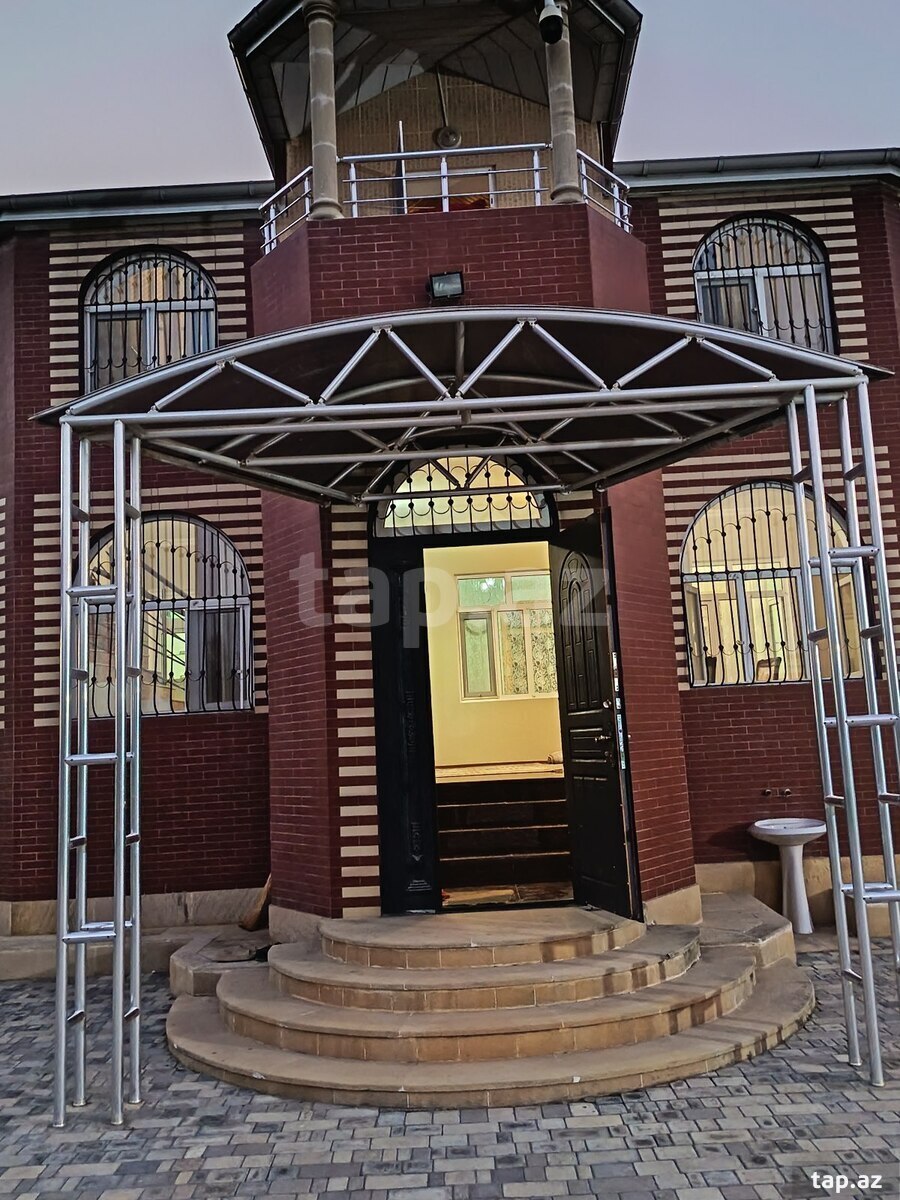 Həyət evi, Qala qəs.
